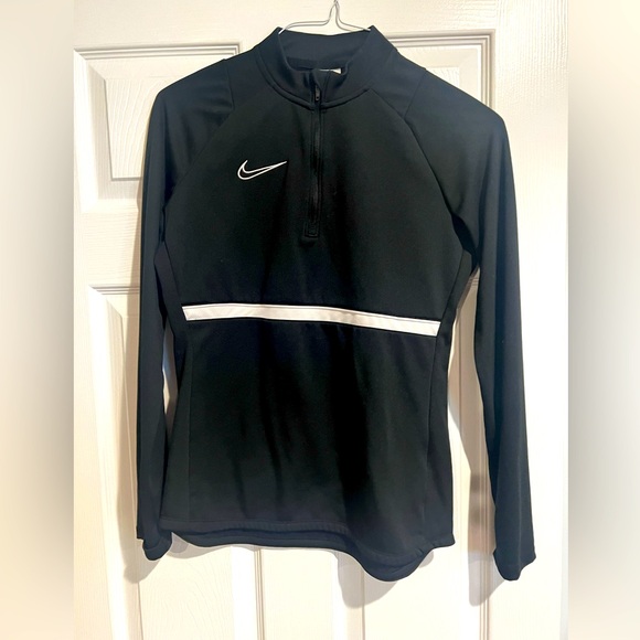 Nike quarter zip - Picture 1 of 2